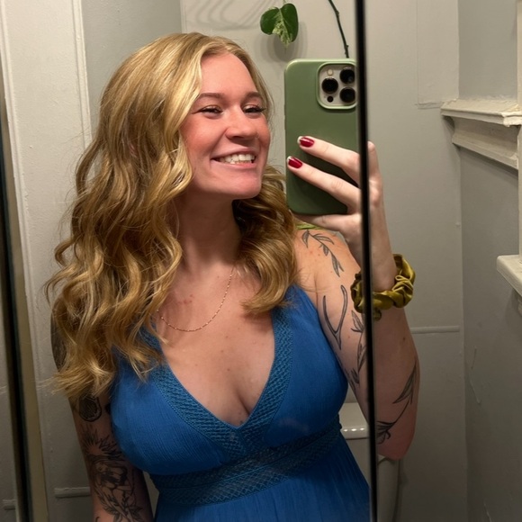 Meet your Posher, Lily - Picture 4 of 14